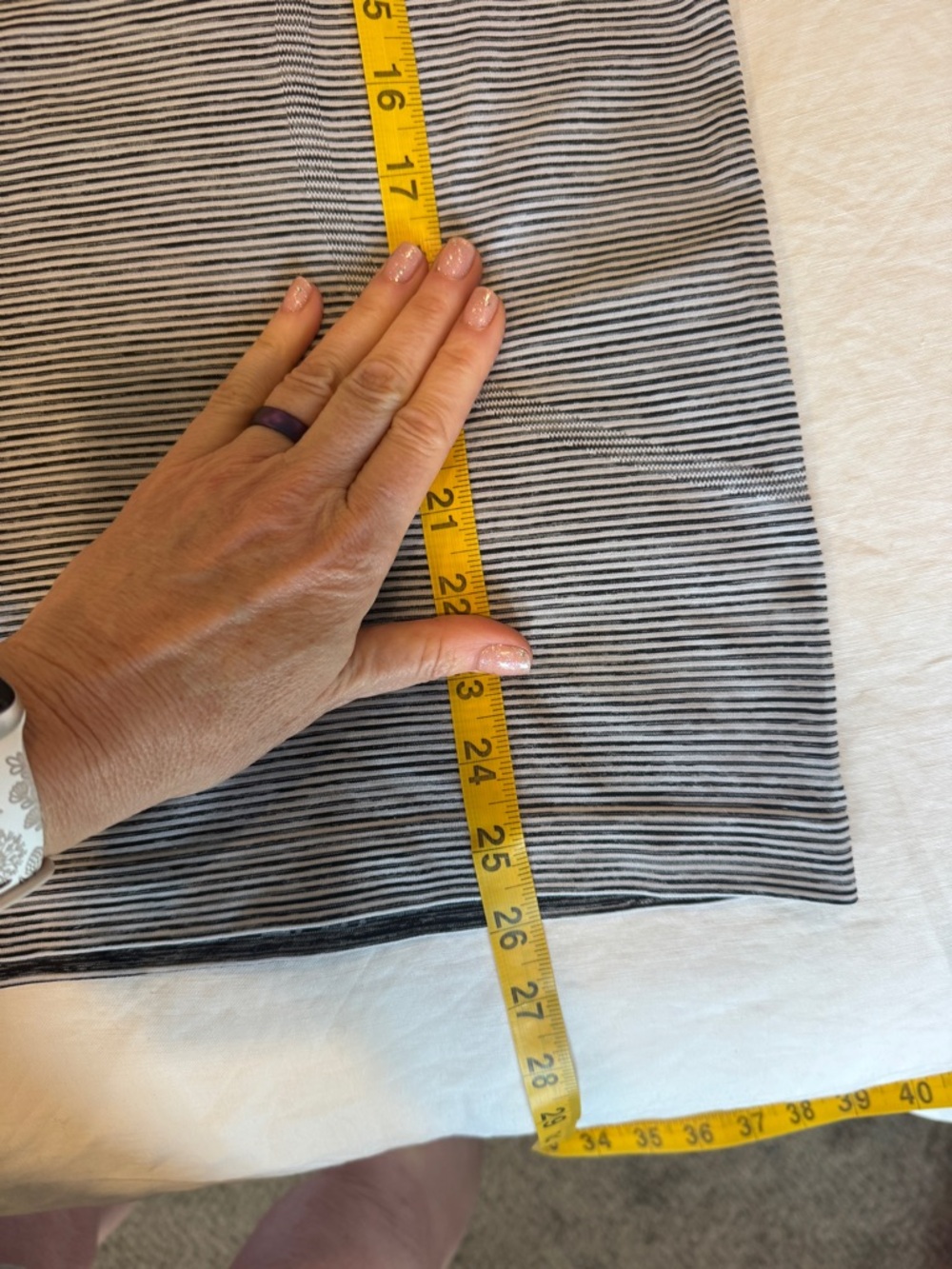 Lululemon Swiftly Tech Striped Racerback Tank Top Size 8 - Picture 3 of 6